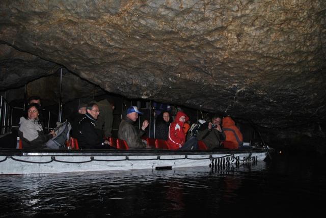 Podzemní plavba - klasická atrakce Punkevní jeskyně II